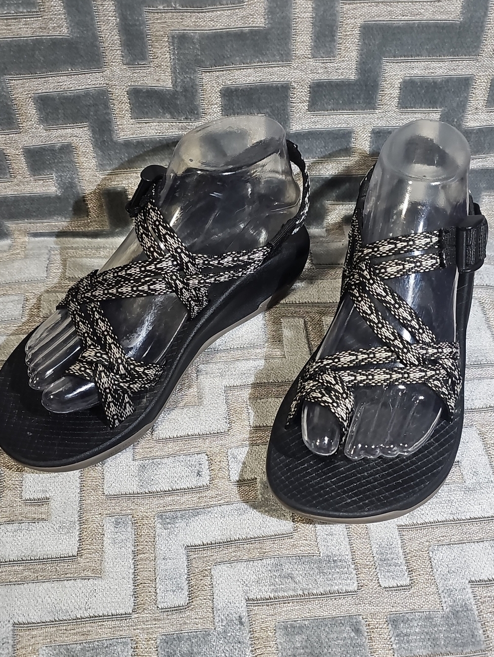 Chaco Size 8 Sandals. Great Arch Support.